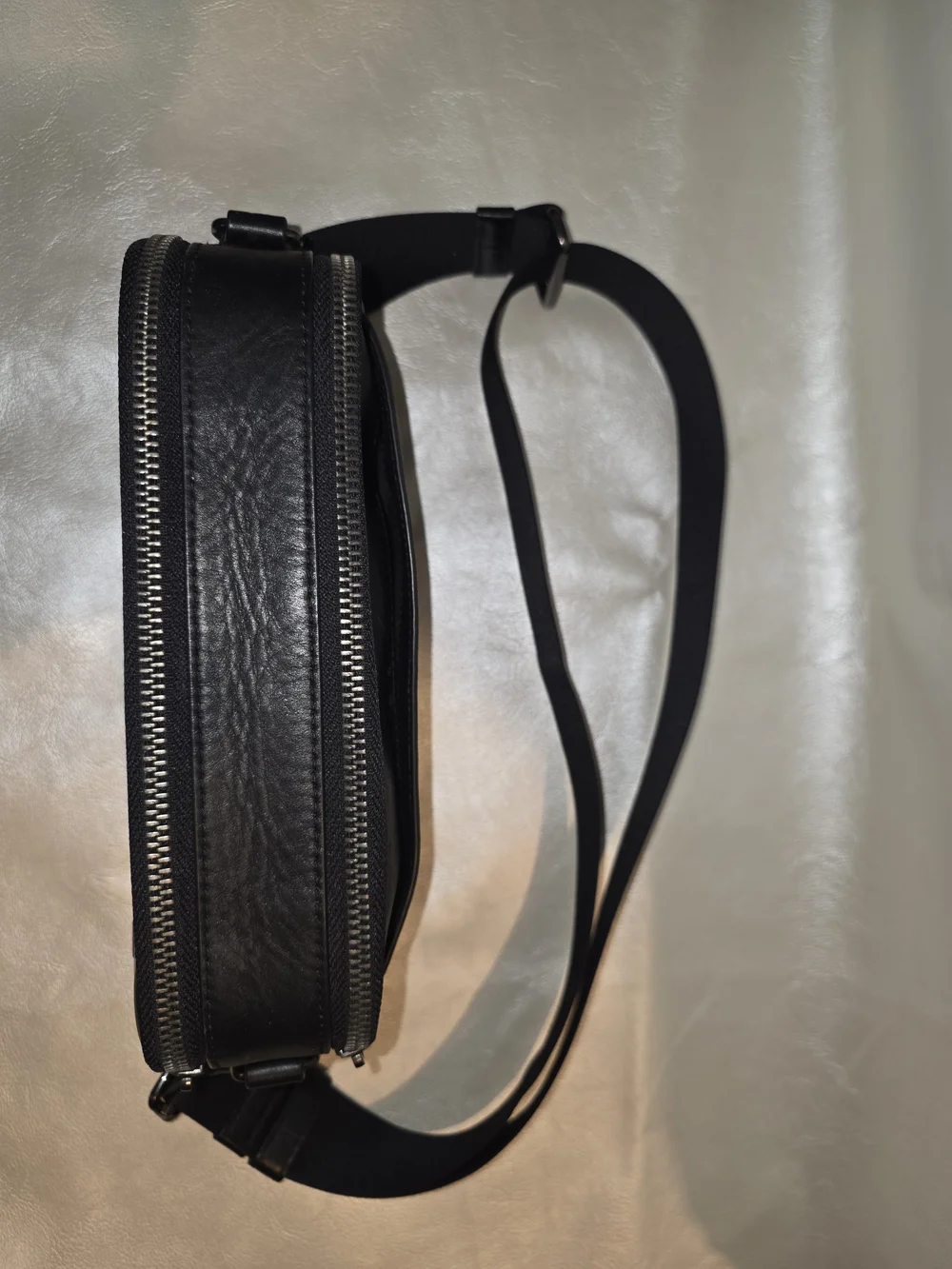 Coach Graham Crossbody bag in Charcoal Black signature coated canvas.